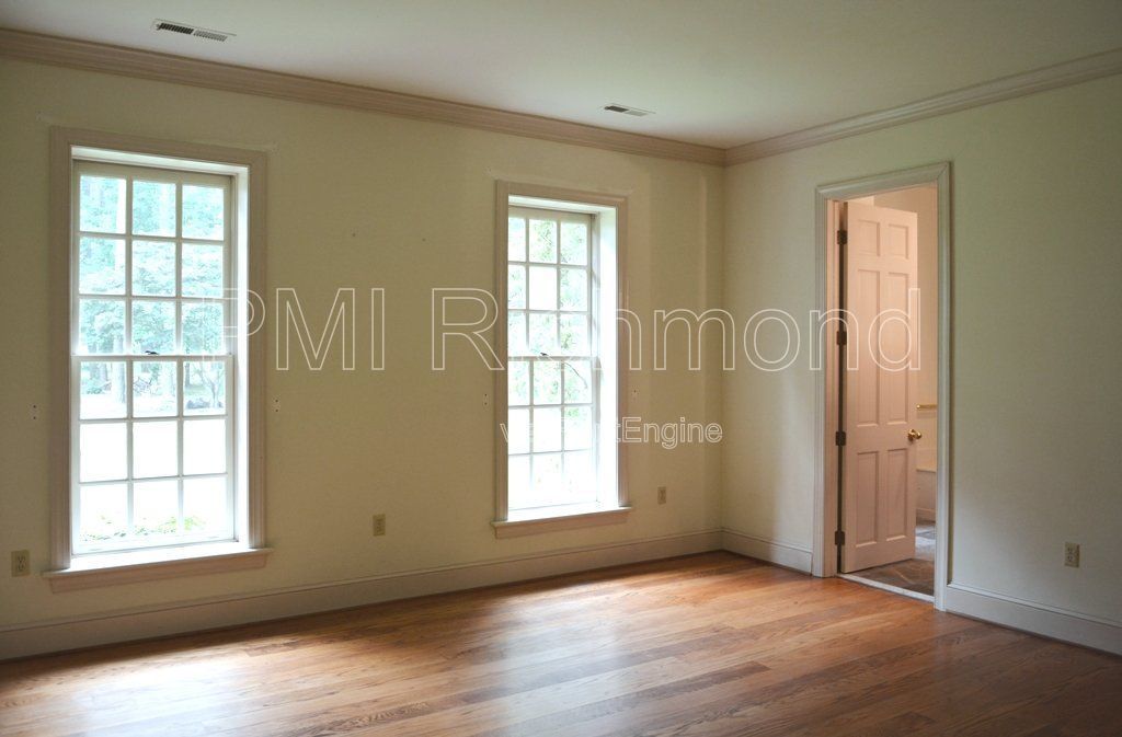 Stunning 3 Bed, 2 Bath River Front Home in New Kent County! property image