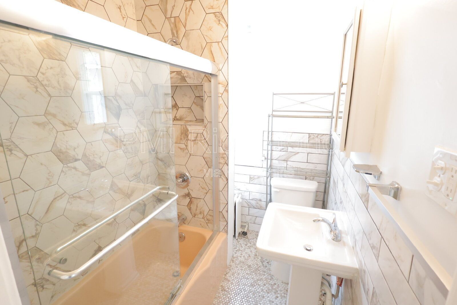 Spacious 4-Bedroom Retreat in Richmond! property image