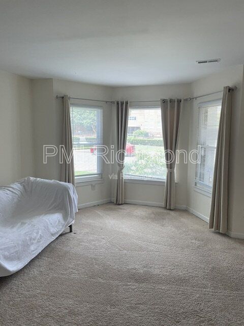 Experience Richmond Living in this Cozy 3-Bed Home! property image