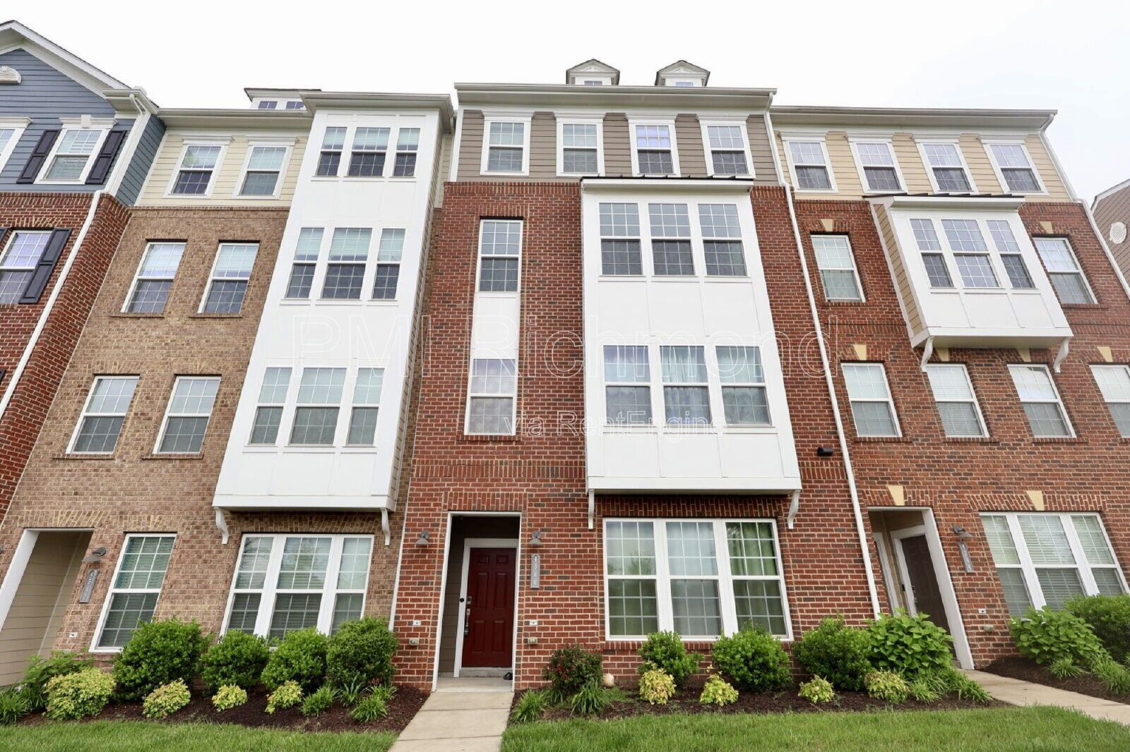 Spacious Condo in the Heart of Short Pumps Saunders Station Condominium Subdivision! property image