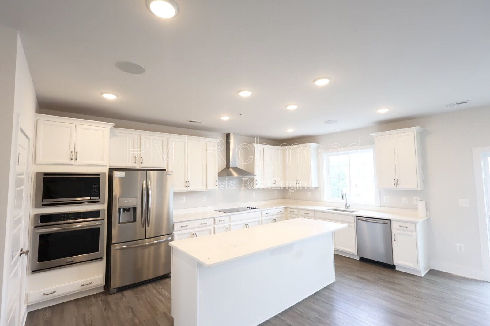 Spacious Condo in the Heart of Short Pumps Saunders Station Condominium Subdivision! property image