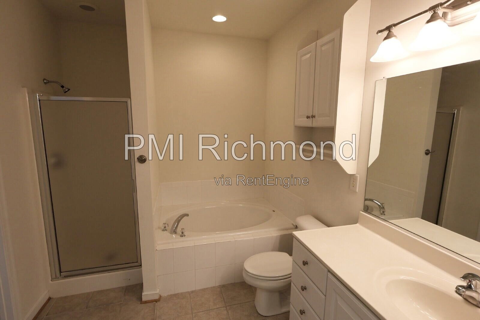 Spacious Townhouse in Townes at Shady Grove Subdivision! property image