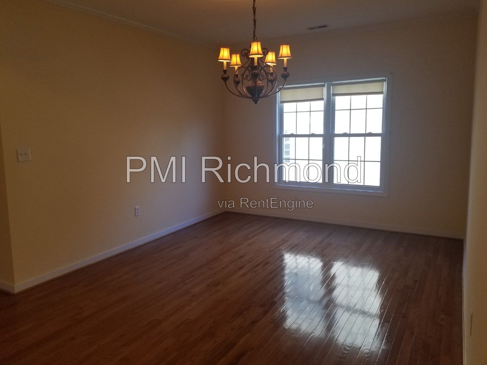 Gorgeous 3-Bed, 3-Bath Transitional Home in Midlothian! property image