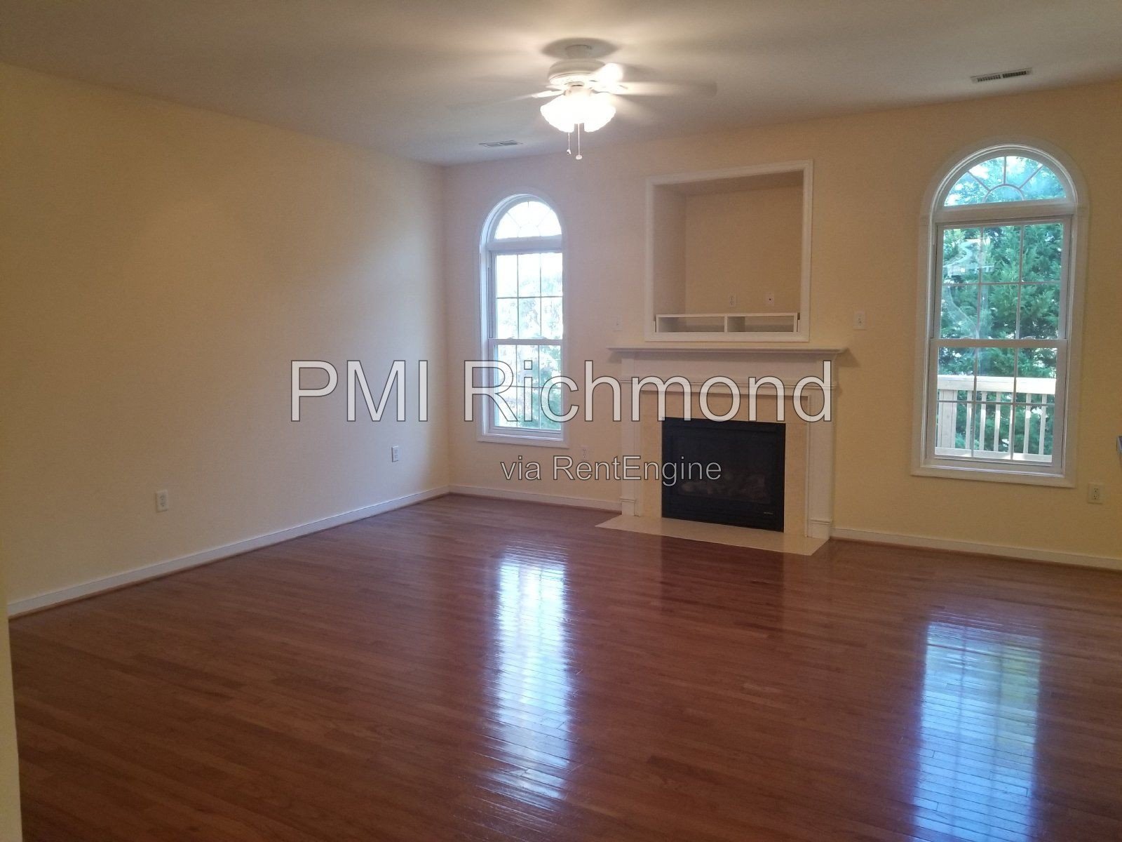 Gorgeous 3-Bed, 3-Bath Transitional Home in Midlothian! property image