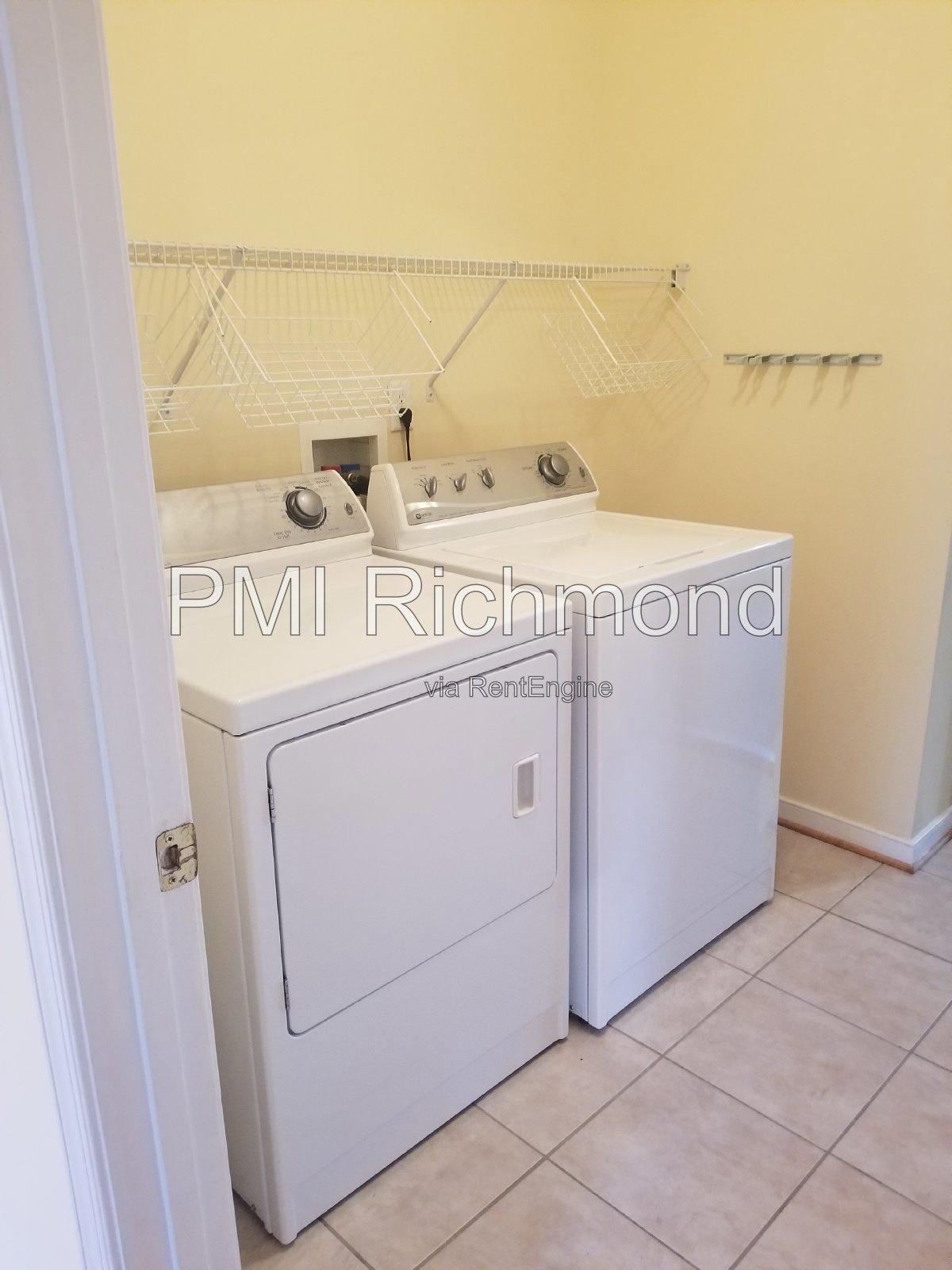 Gorgeous 3-Bed, 3-Bath Transitional Home in Midlothian! property image