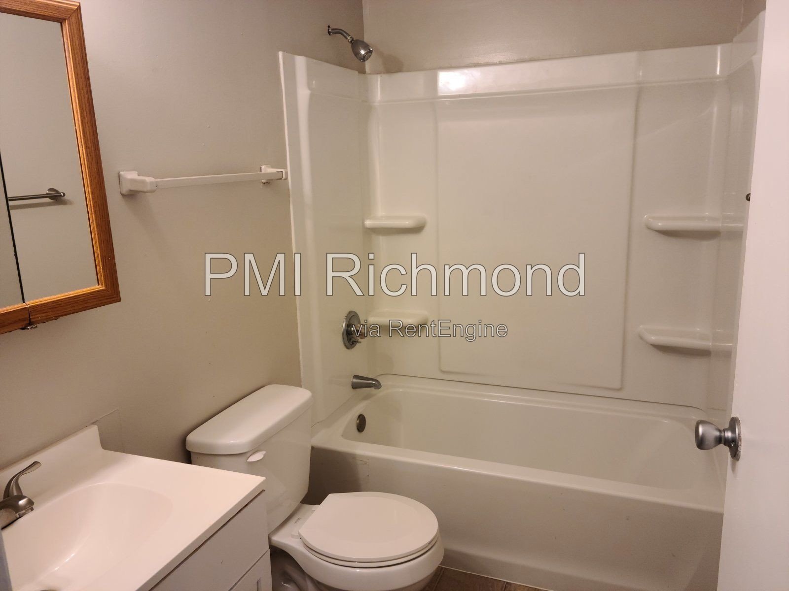 Wonderful 3-Bedroom Townhouse For Rent in Glen Allen! property image