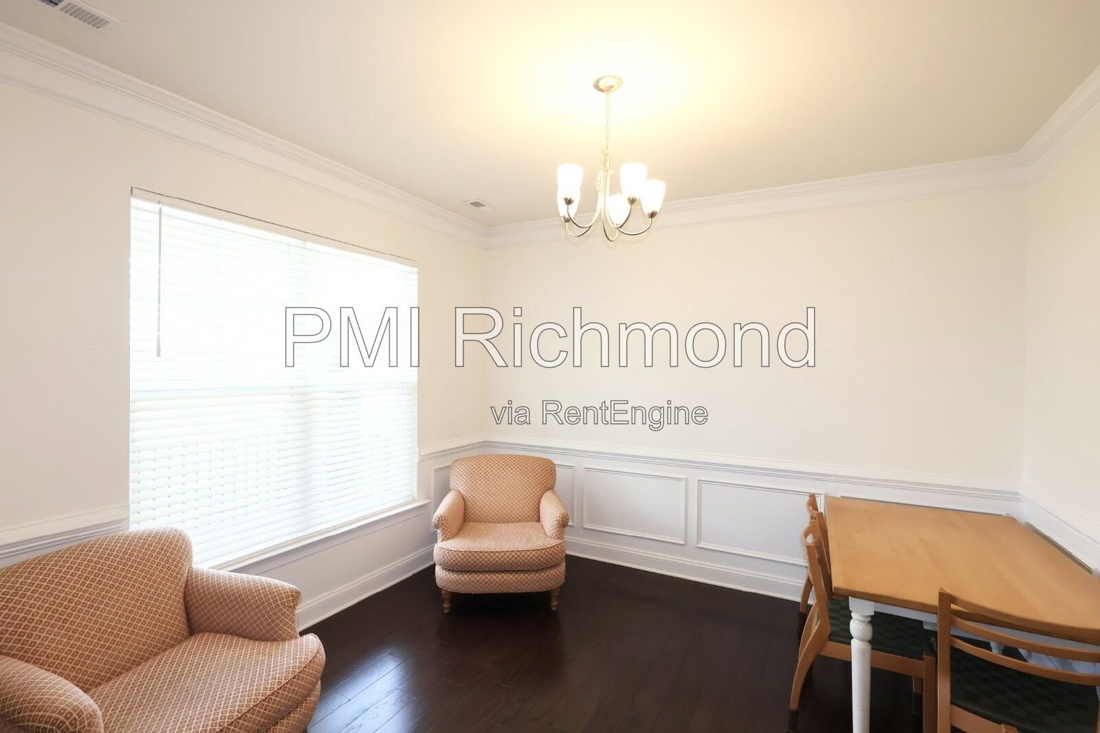 Stunning 4-Bed, 3-Bath Spacious Home in Woodlake! property image