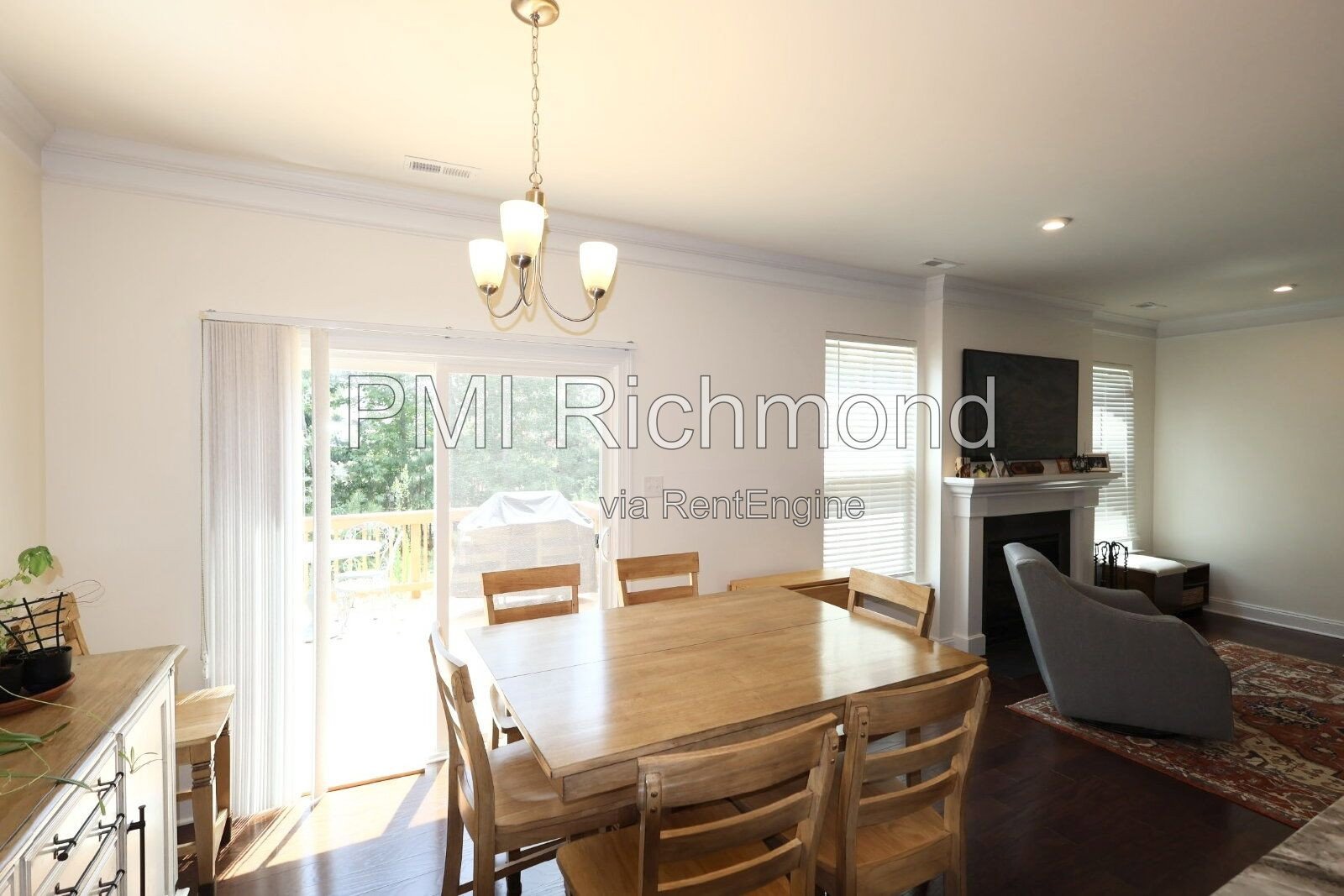 Stunning 4-Bed, 3-Bath Spacious Home in Woodlake! property image