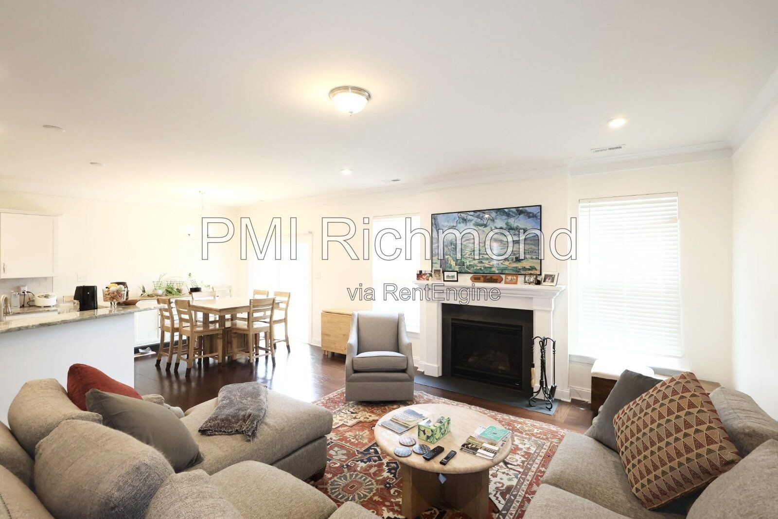 Stunning 4-Bed, 3-Bath Spacious Home in Woodlake! property image