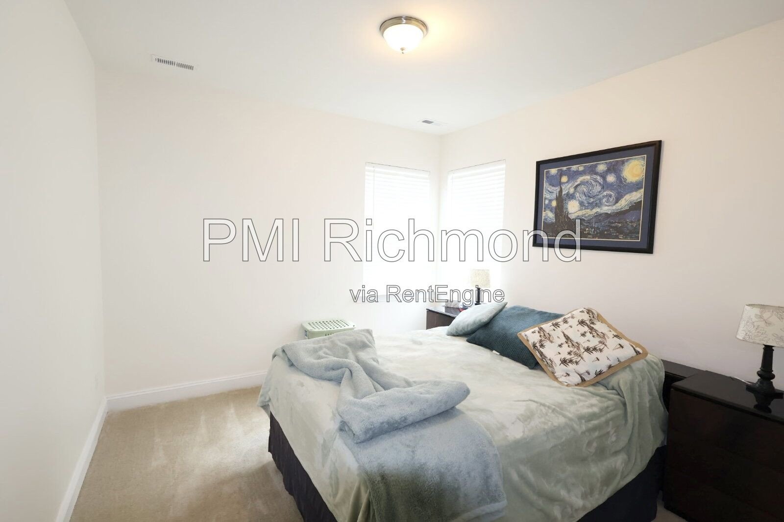 Stunning 4-Bed, 3-Bath Spacious Home in Woodlake! property image