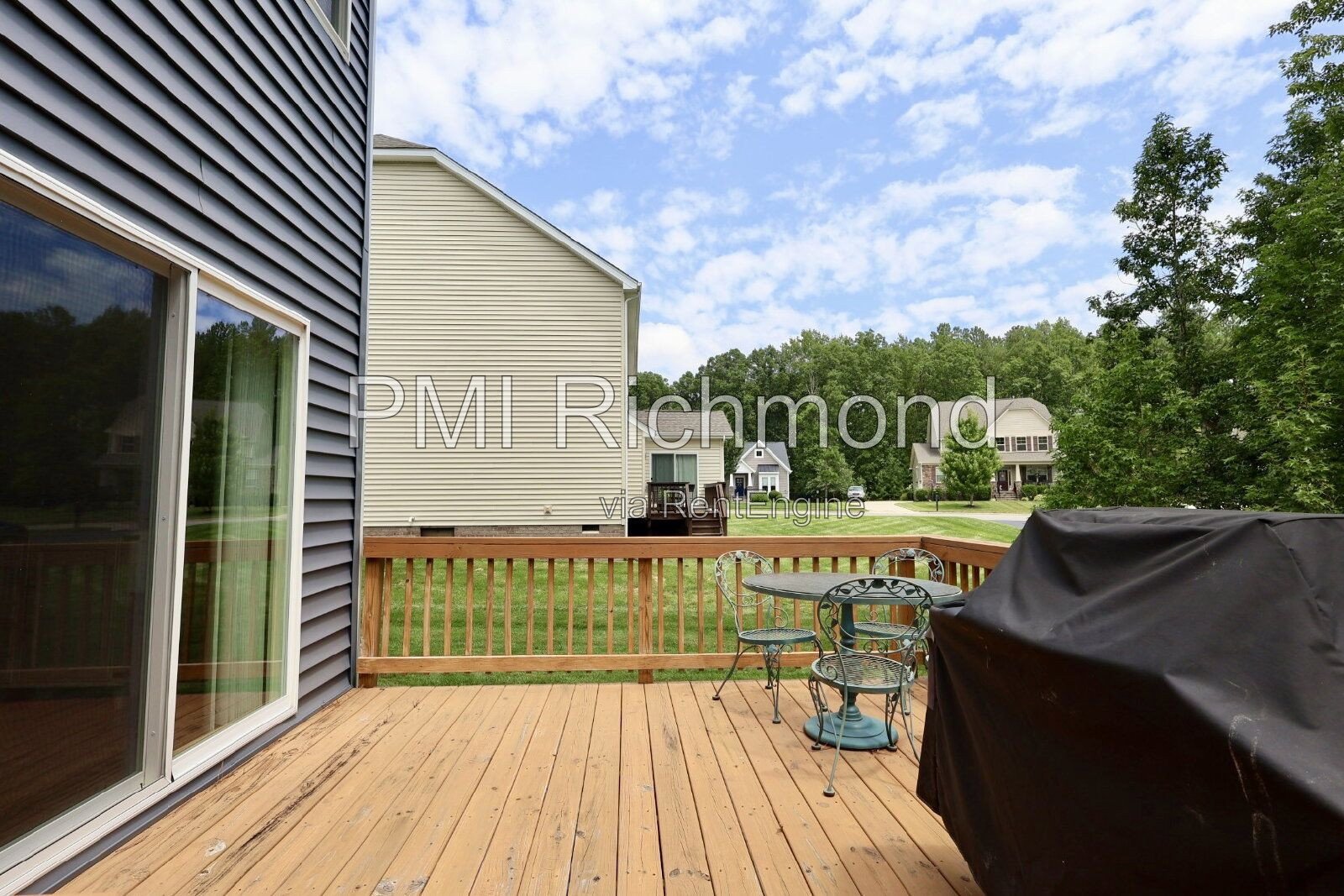 Stunning 4-Bed, 3-Bath Spacious Home in Woodlake! property image