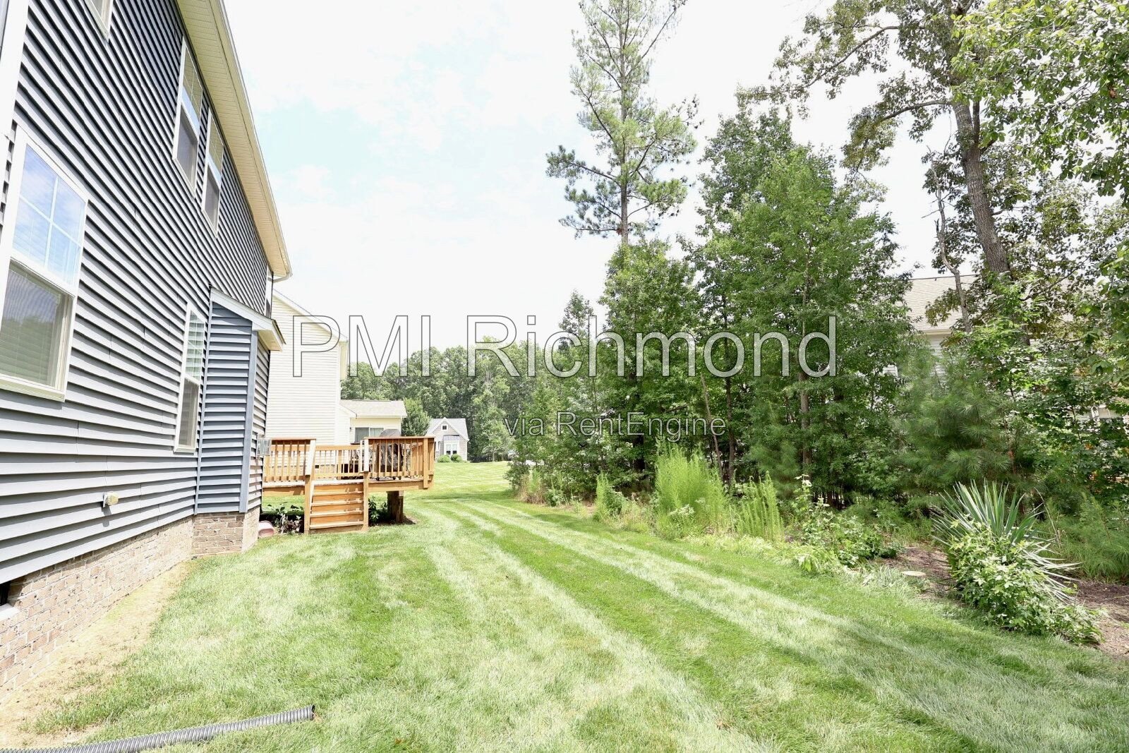 Stunning 4-Bed, 3-Bath Spacious Home in Woodlake! property image