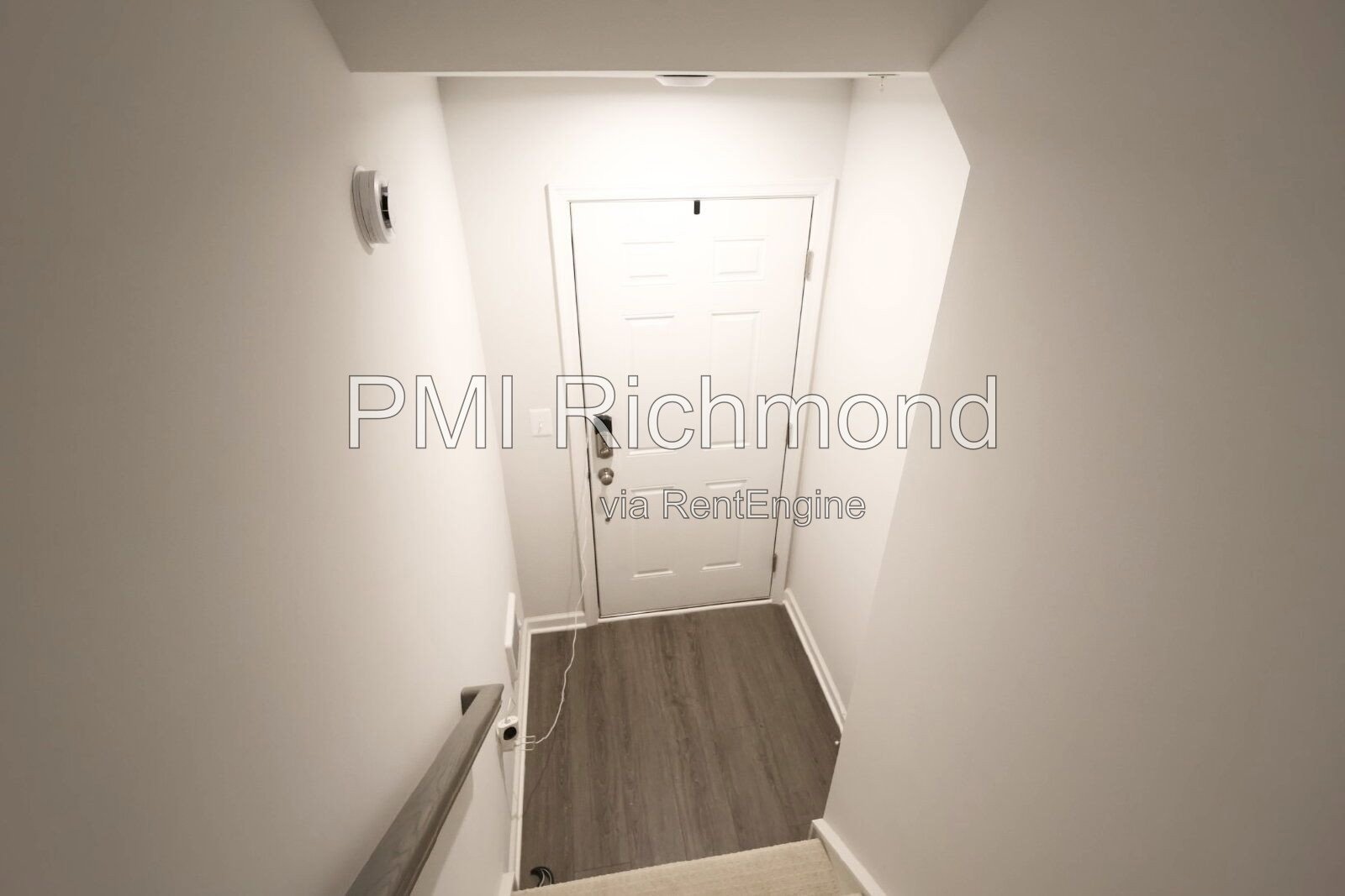 Stunning and Modern 3-Bed Townhome in Midlothian! property image