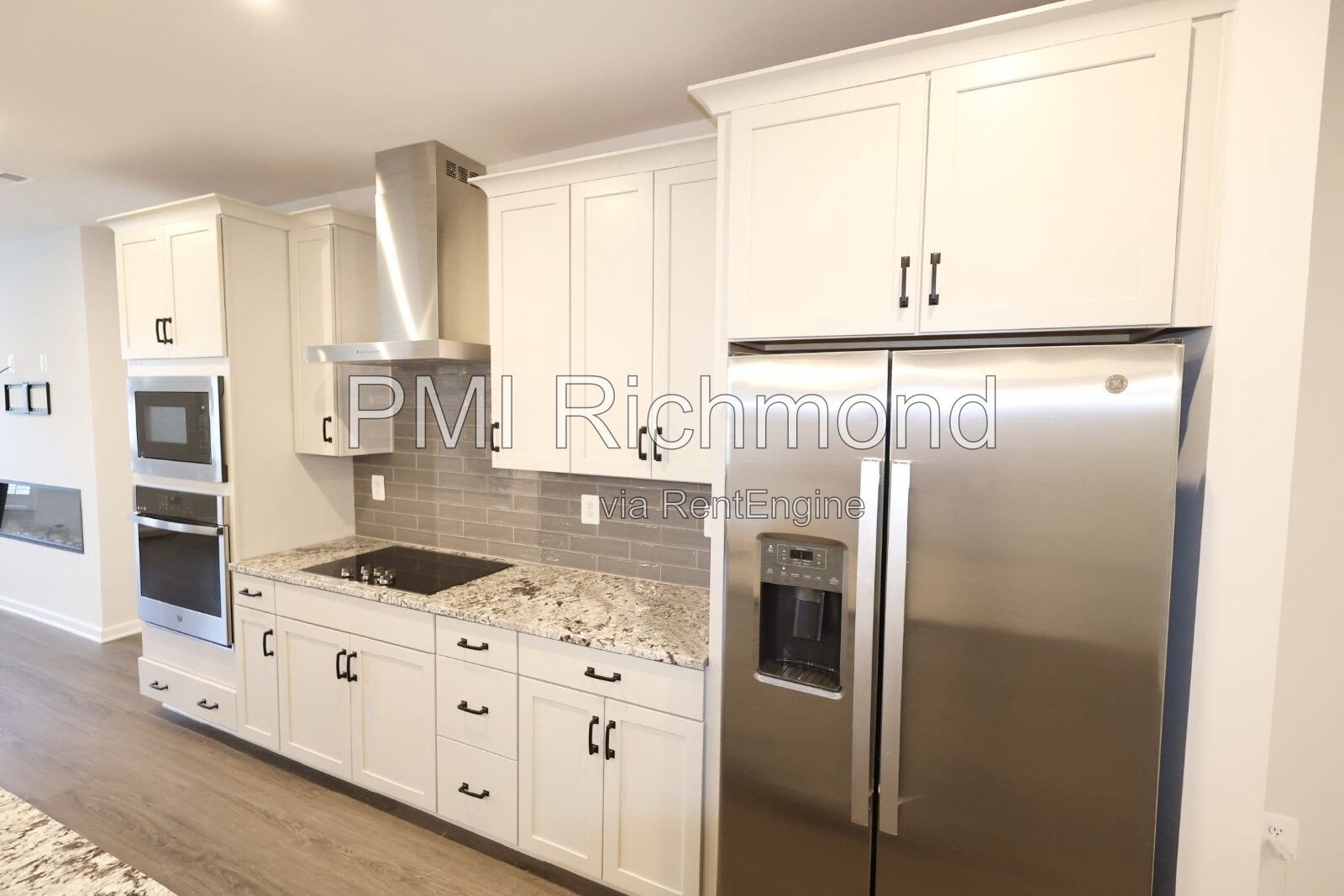 Stunning and Modern 3-Bed Townhome in Midlothian! property image
