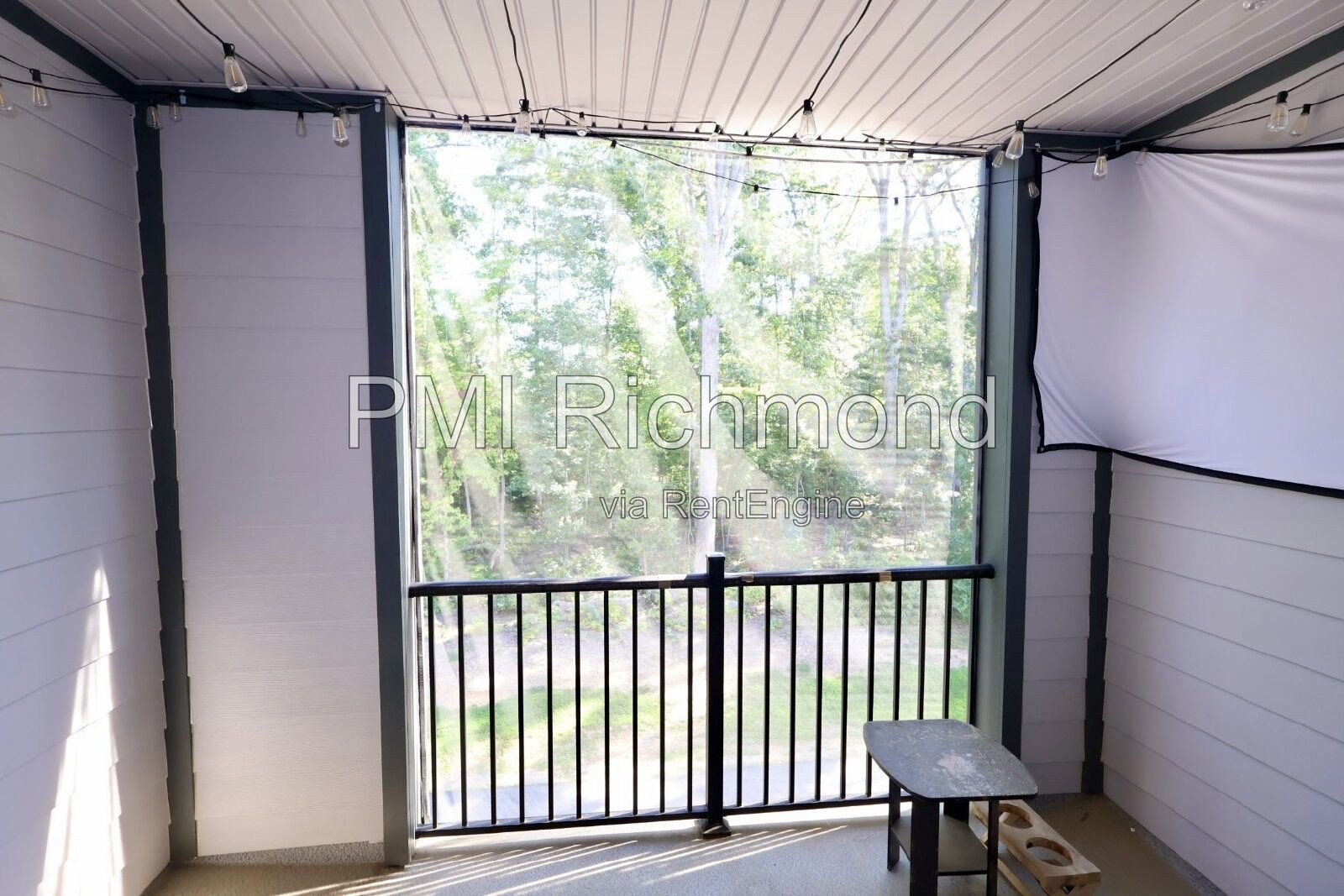 Stunning and Modern 3-Bed Townhome in Midlothian! property image