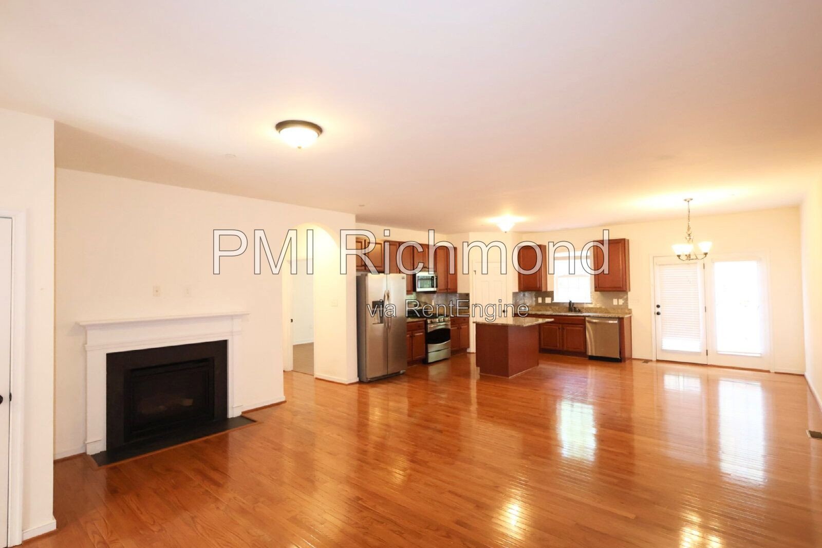 4-Bed Home with Granite Countertops & Hardwood Floors in Glen Allen! property image