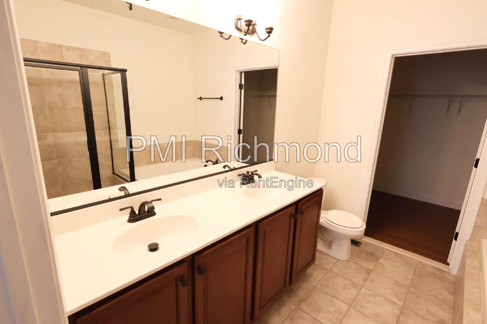 4-Bed Home with Granite Countertops & Hardwood Floors in Glen Allen! property image