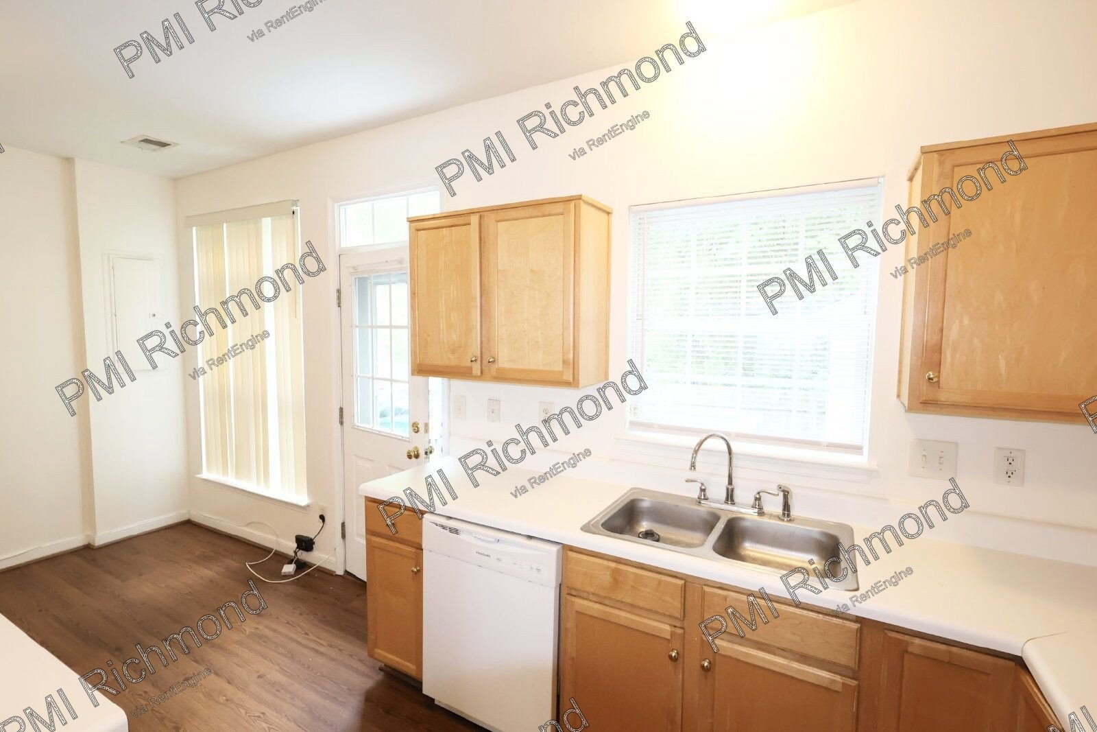 Fantastic 3-Bed Townhome in Henrico! property image