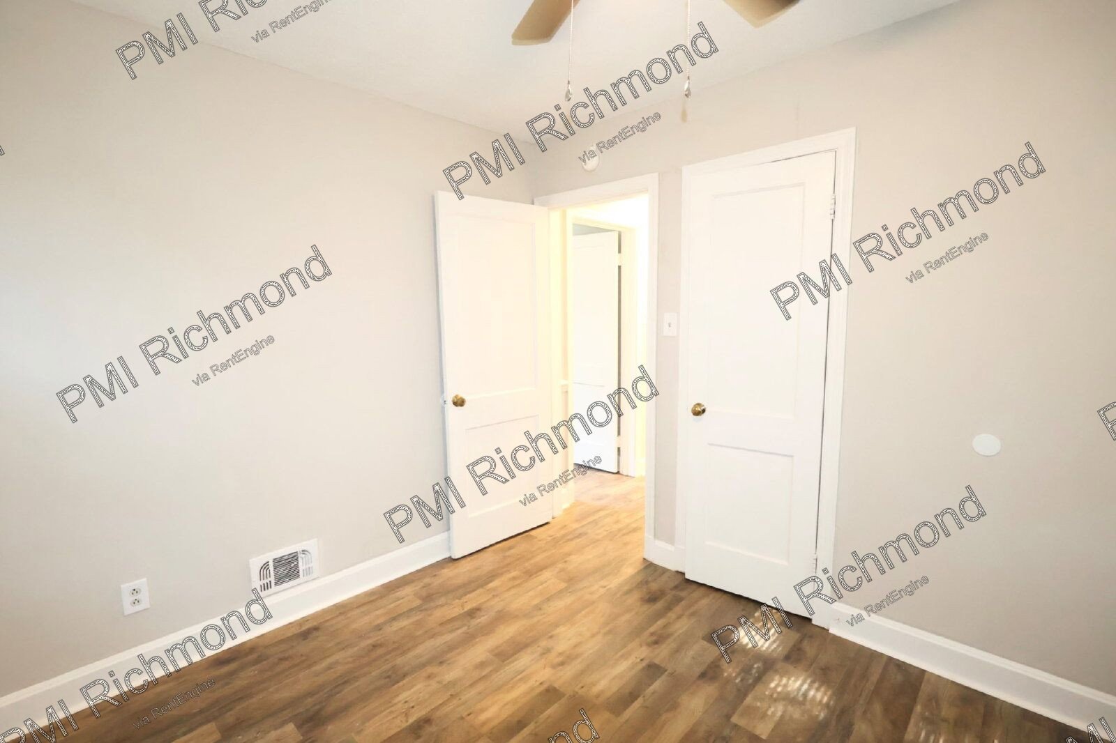 Charming 3-Bed Home with Brand New Flooring in Henrico! property image