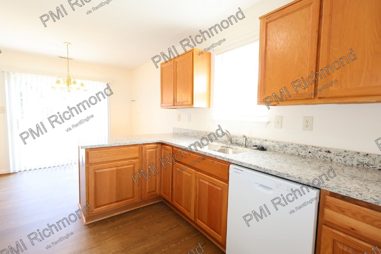 Beautiful and Spacious 3-Bedroom Haven in Henrico! property image