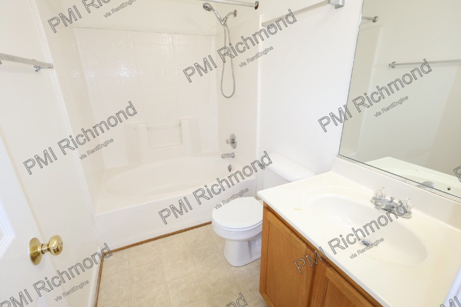 Beautiful and Spacious 3-Bedroom Haven in Henrico! property image