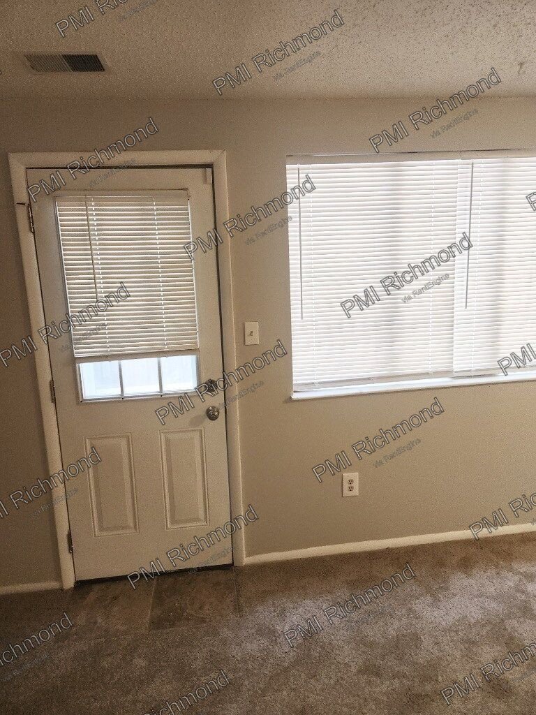 Comfortable 3-Bedroom West End Townhome for Rent! property image