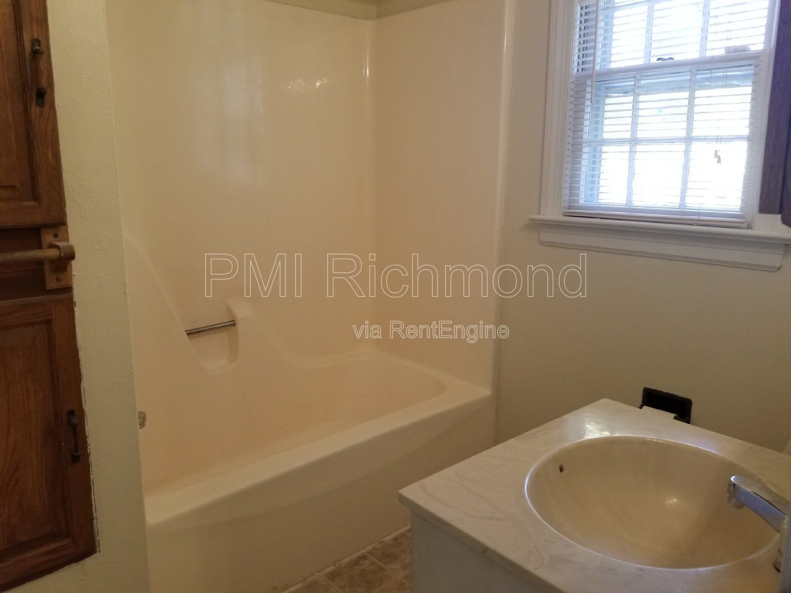 Cozy 3-Bed Home with 2.5 Baths in North Chesterfield - Spacious Living Awaits! property image