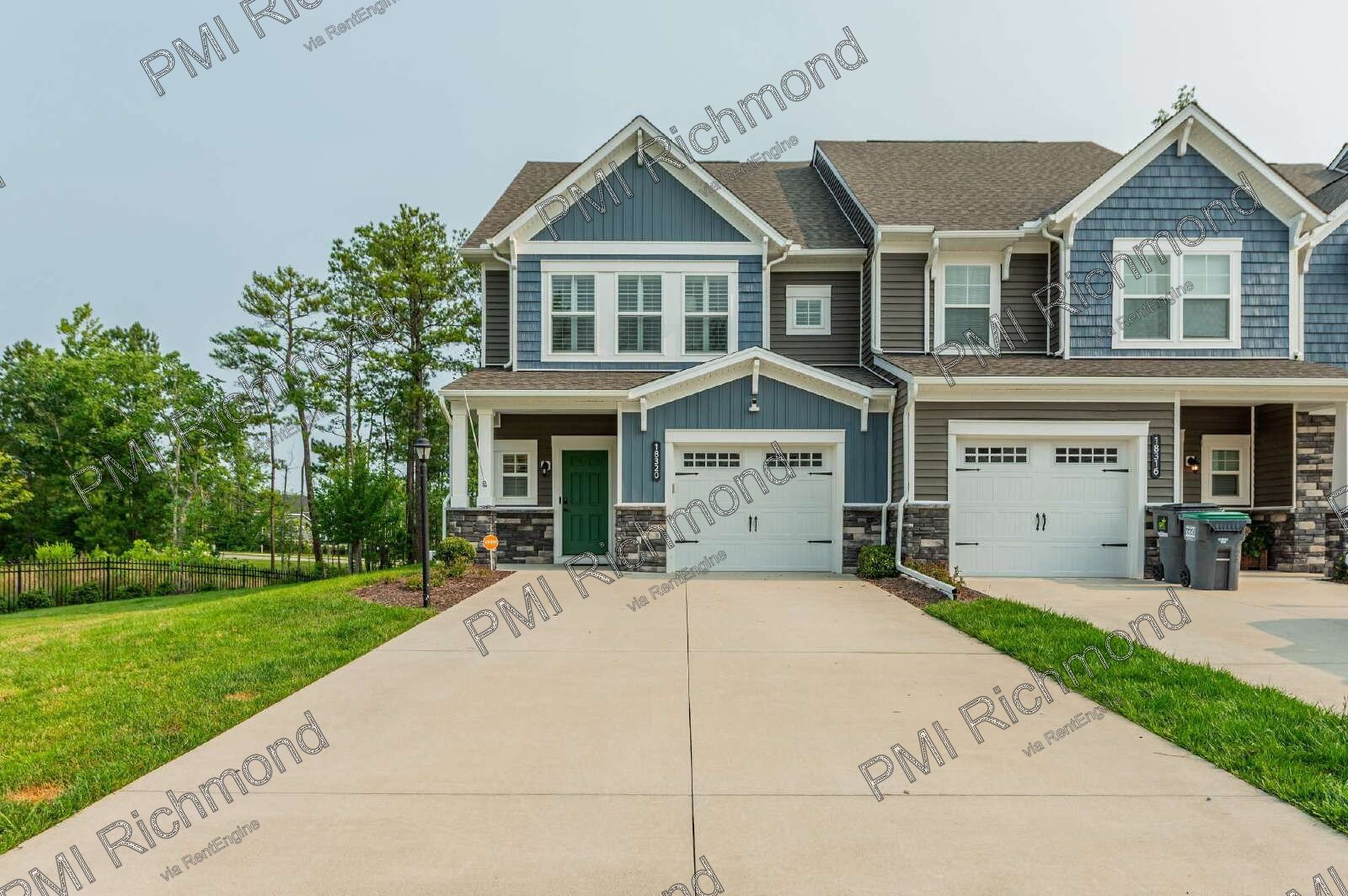 Gorgeous and Spacious 4-Bed Corner Unit Townhome in Moseley, VA! property image