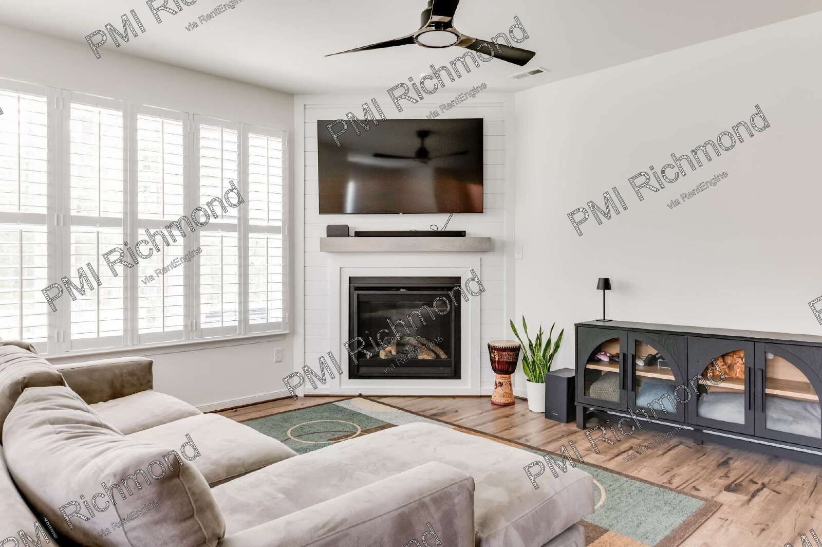 Gorgeous and Spacious 4-Bed Corner Unit Townhome in Moseley, VA! property image