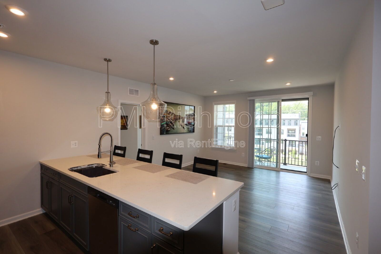 Modern Condo in Midlothian's Coalfield Station Subdivision! property image