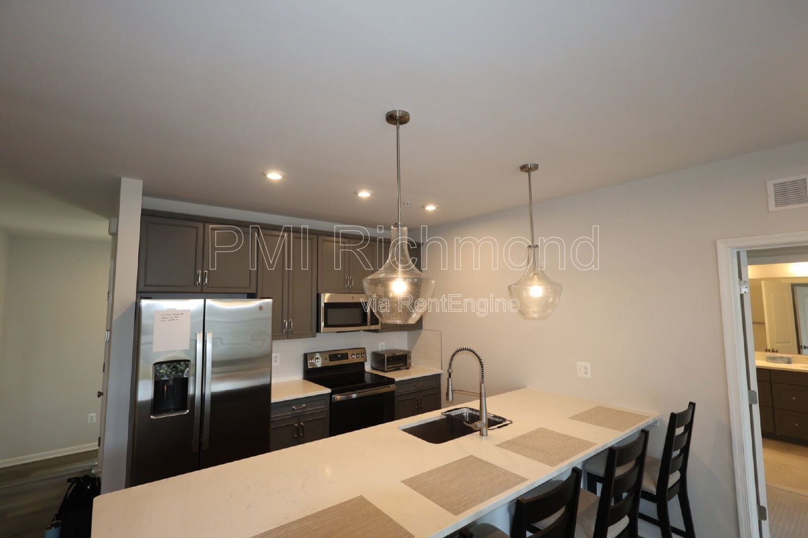 Modern Condo in Midlothian's Coalfield Station Subdivision! property image