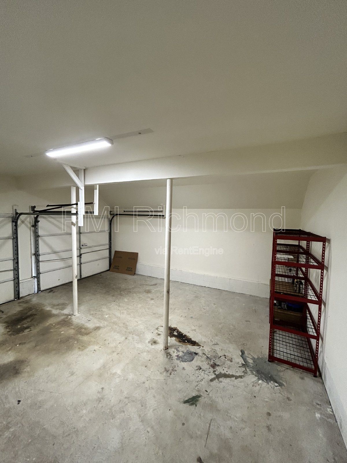 Single Family Contemporary Home in Colonial Heights! property image