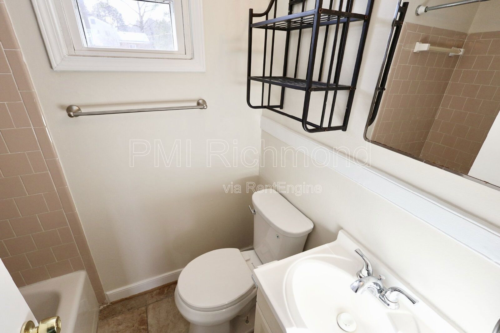 Quaint 3-Bed, 2-Bath Retreat in Richmond, VA! property image