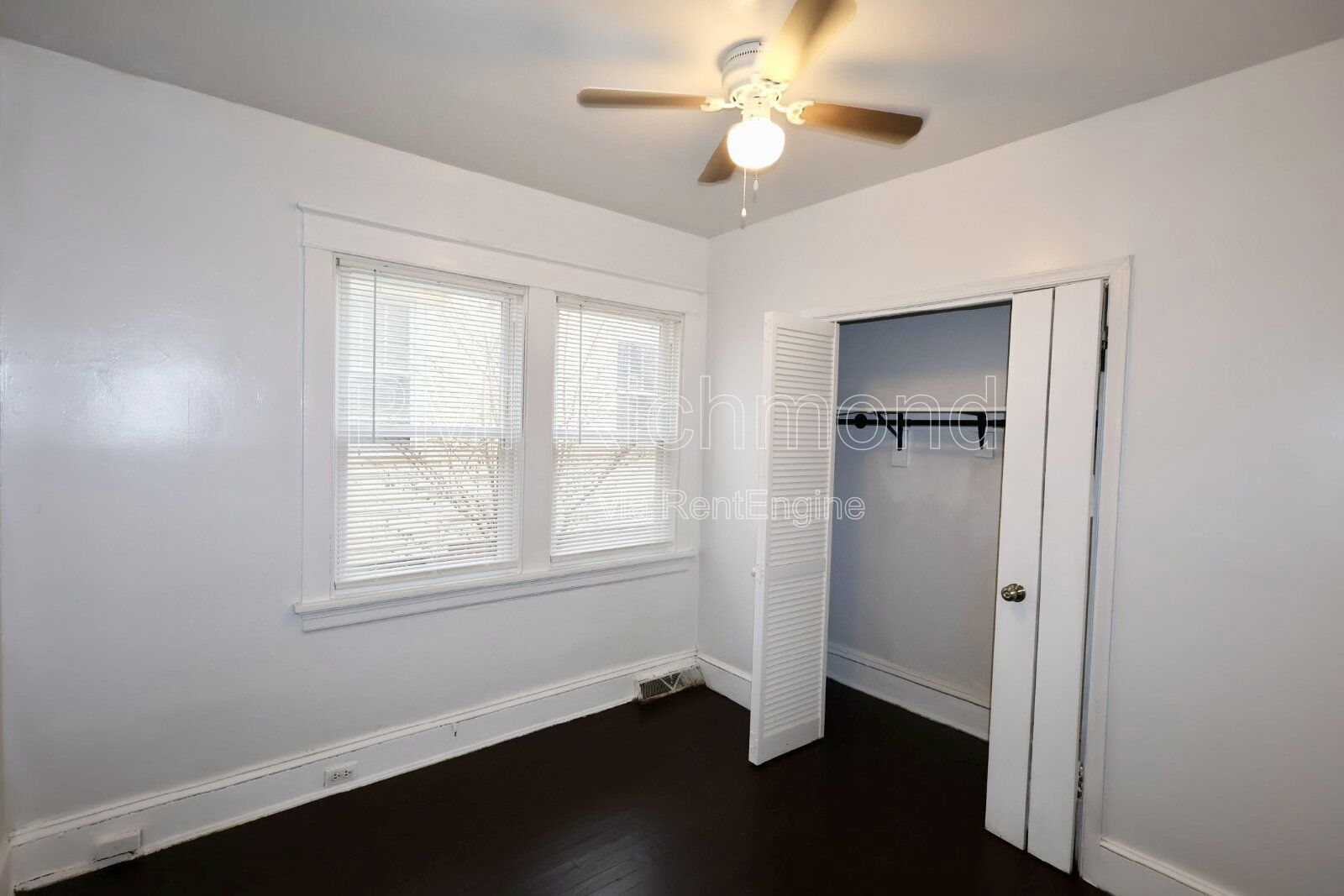 Quaint 4-Bed Richmond Retreat at 1910 Chicago Ave! property image