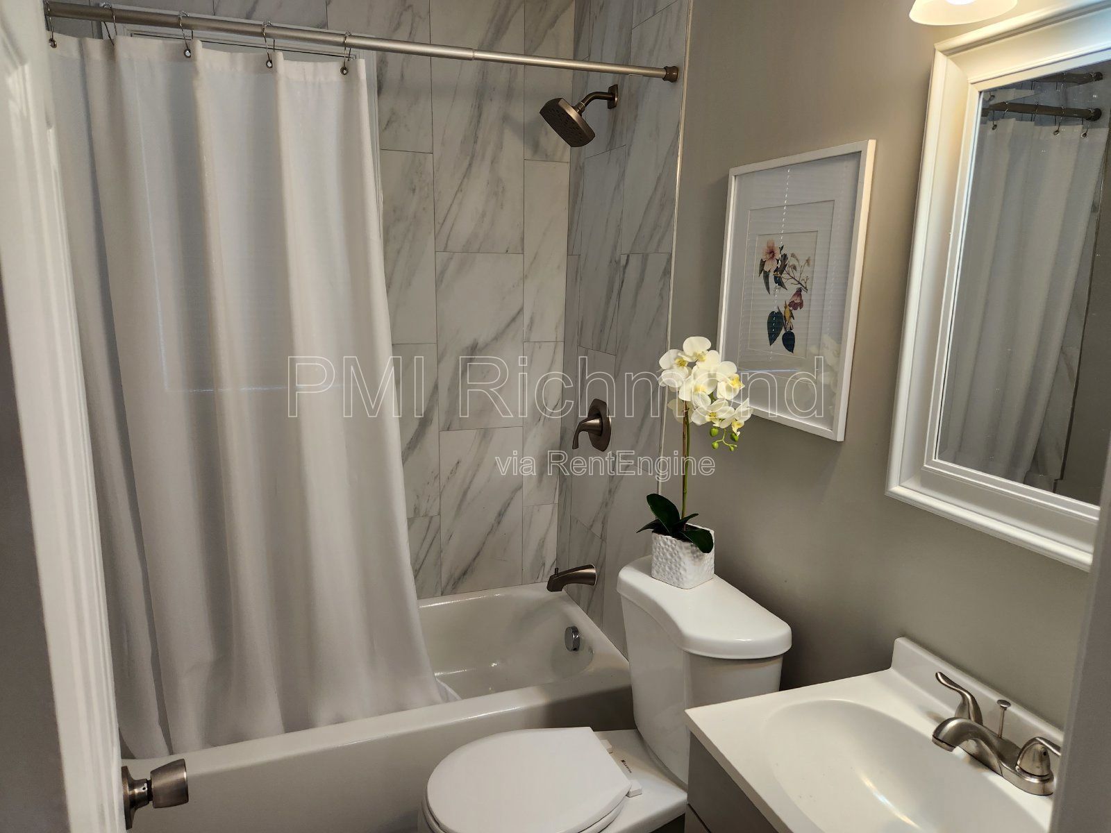 Modern & Cozy Brick Home in the McGuire Homes Subdivision! property image