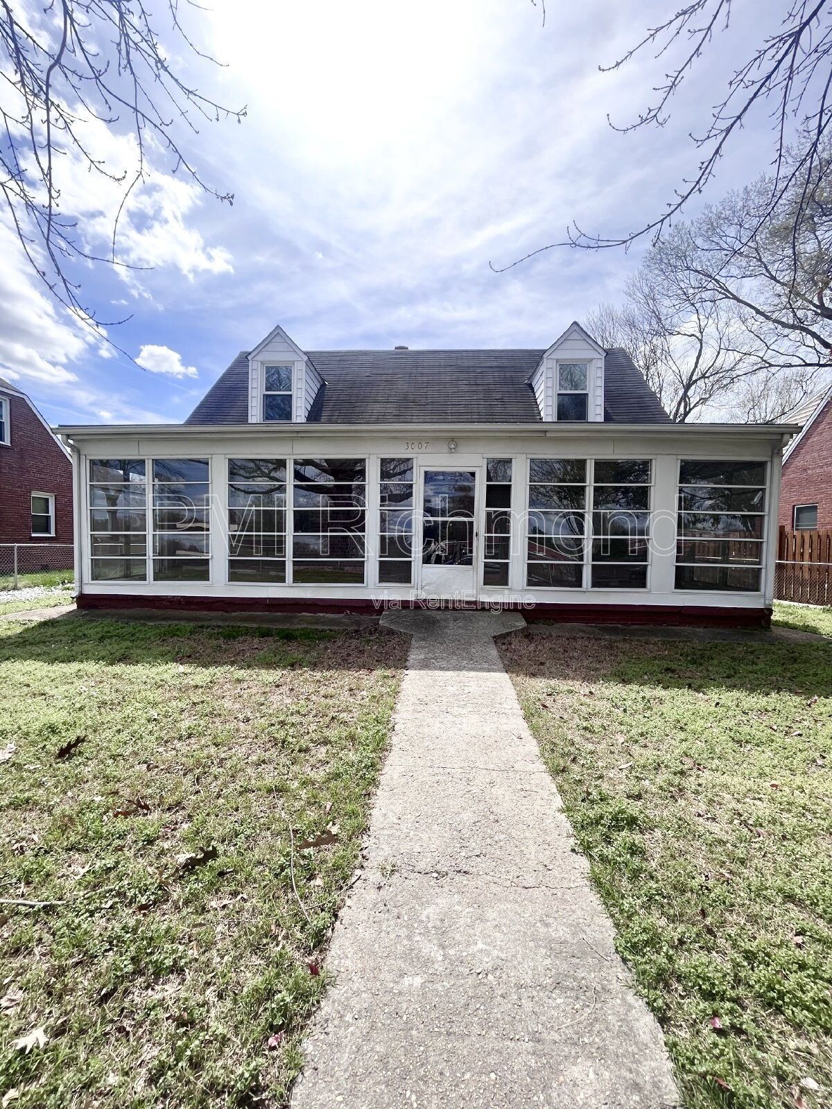 Amazing 4-Bed Home in Richmond, VA with Ample Space and Character! property image