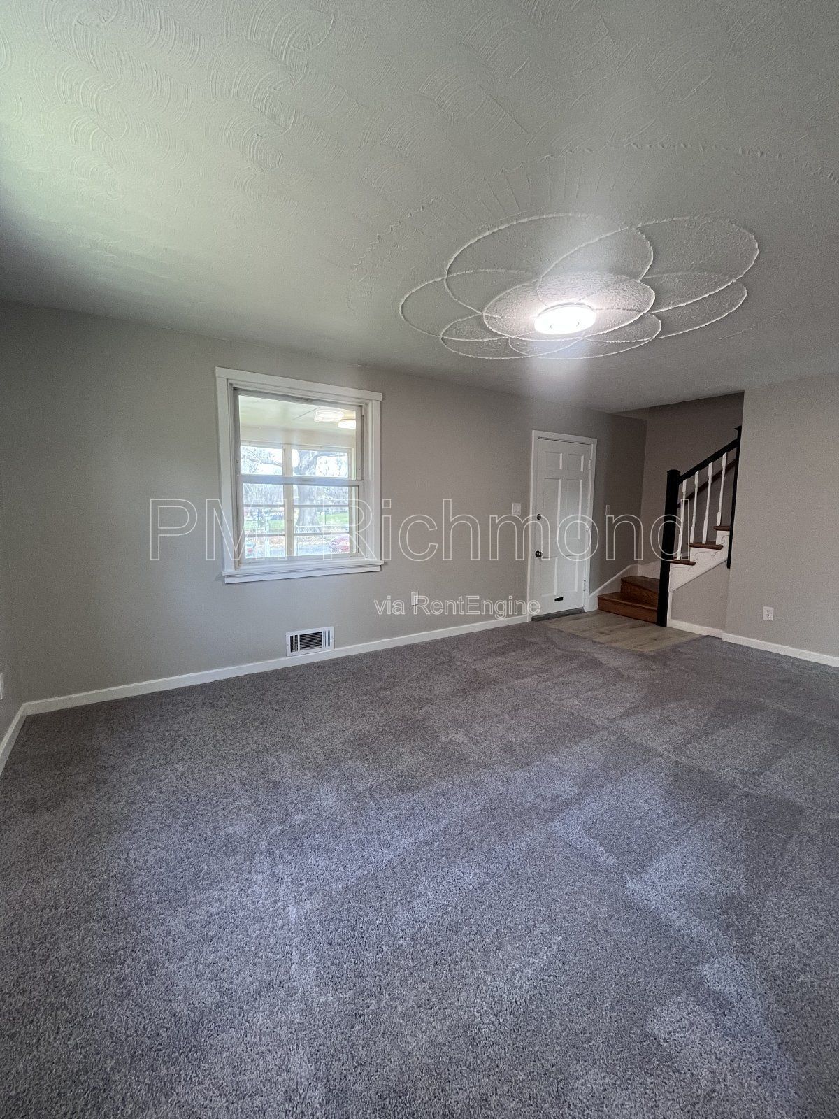 Amazing 4-Bed Home in Richmond, VA with Ample Space and Character! property image