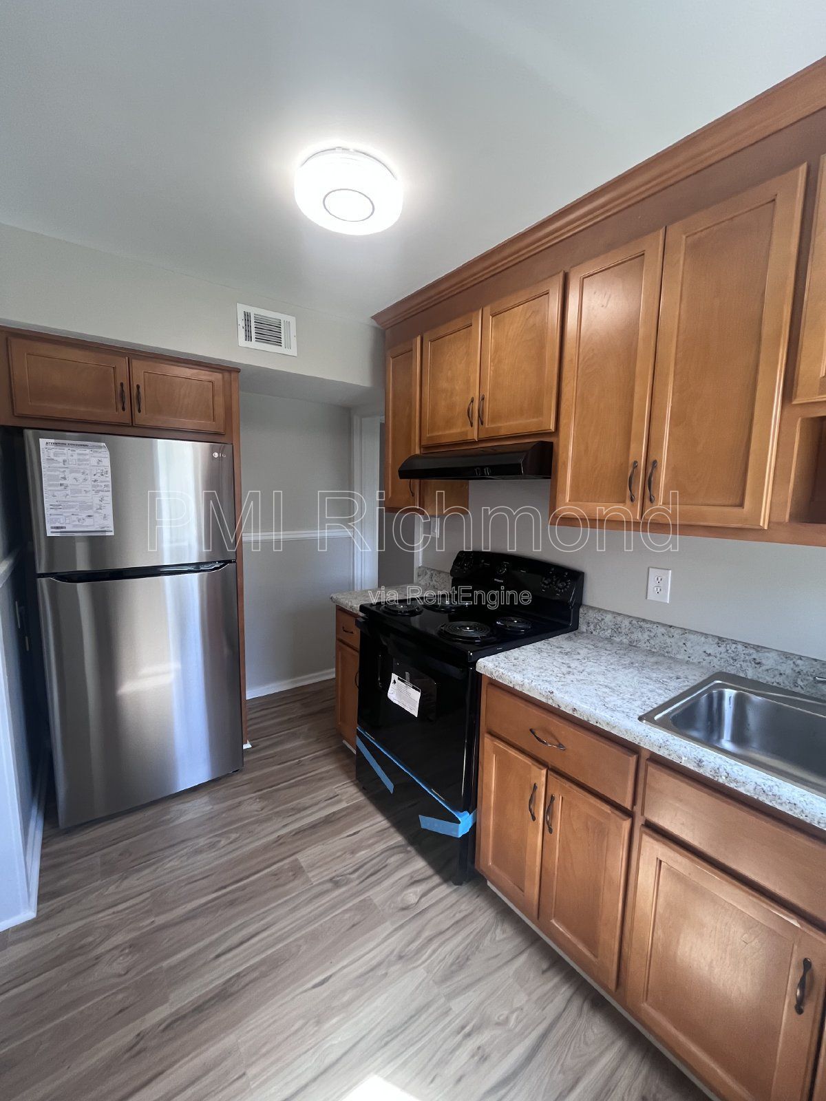 Amazing 4-Bed Home in Richmond, VA with Ample Space and Character! property image