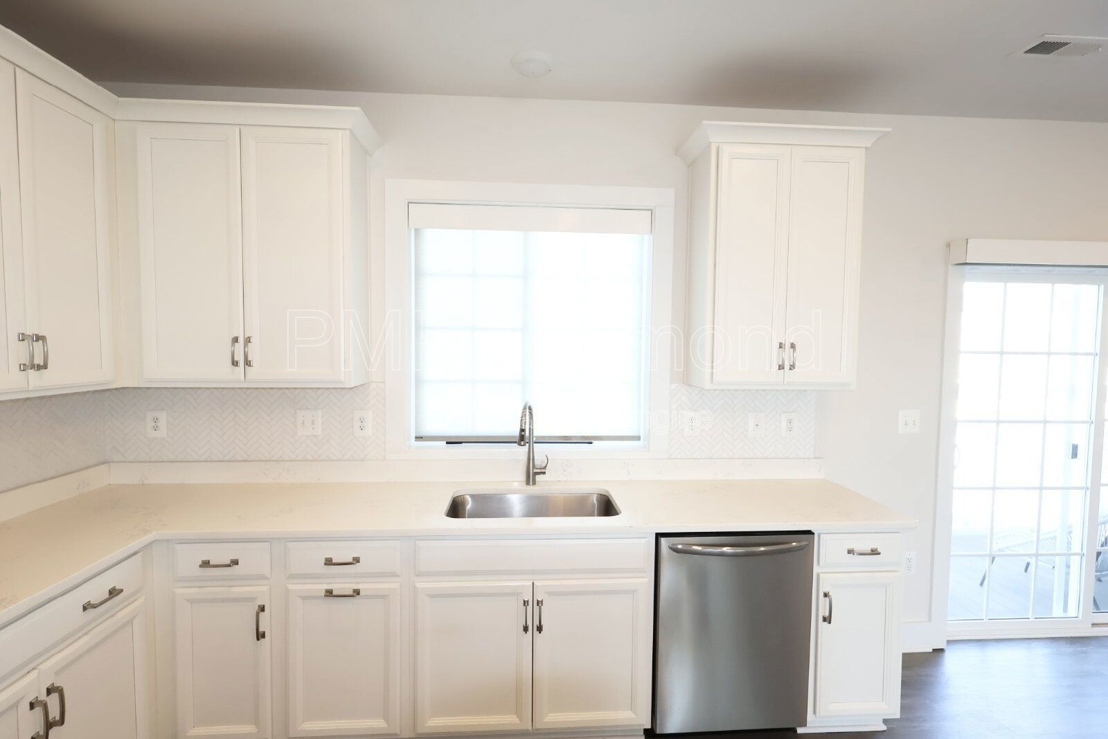 Gorgeous 3-Bed Townhouse in Short Pump with Granite Touches! property image