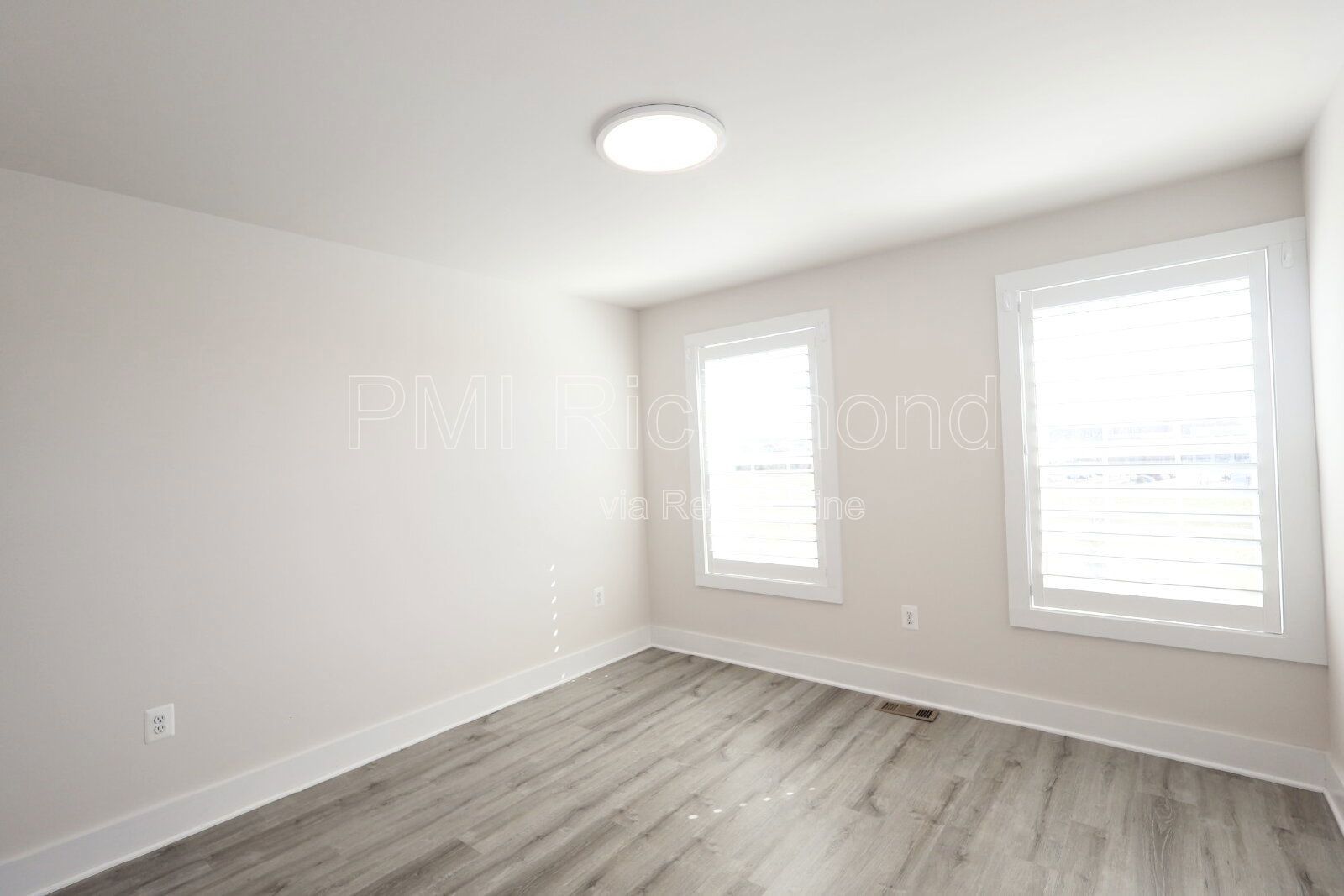 Gorgeous 3-Bed Townhouse in Short Pump with Granite Touches! property image