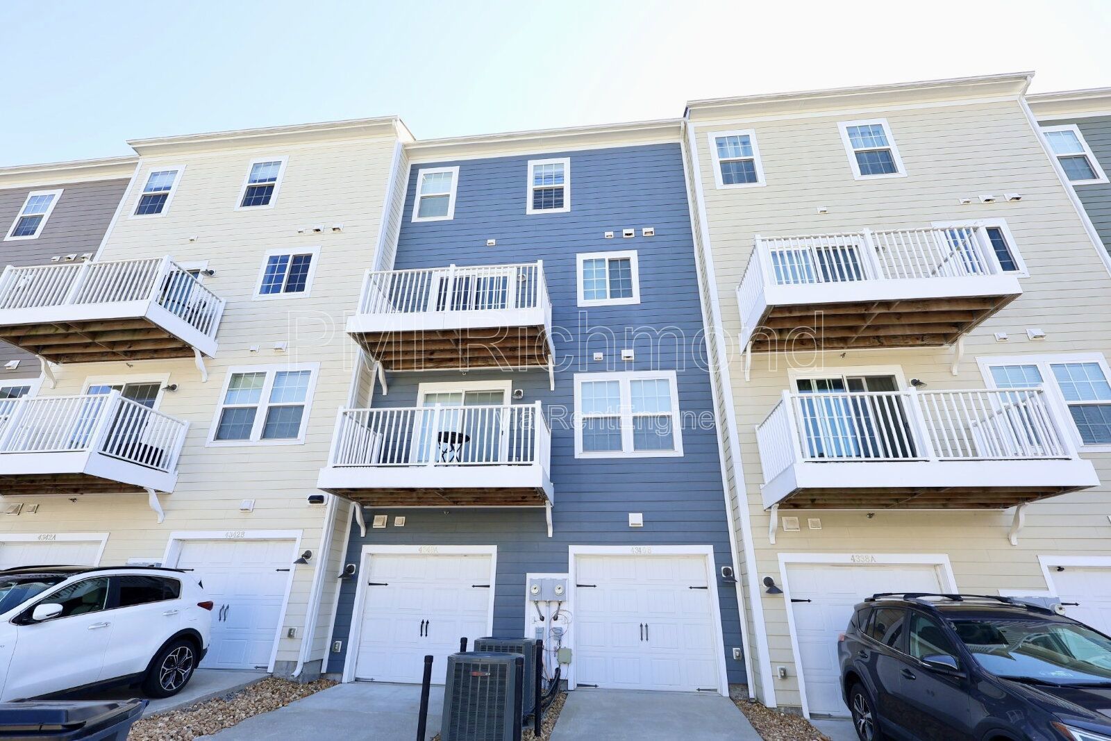 Gorgeous 3-Bed Townhouse in Short Pump with Granite Touches! property image