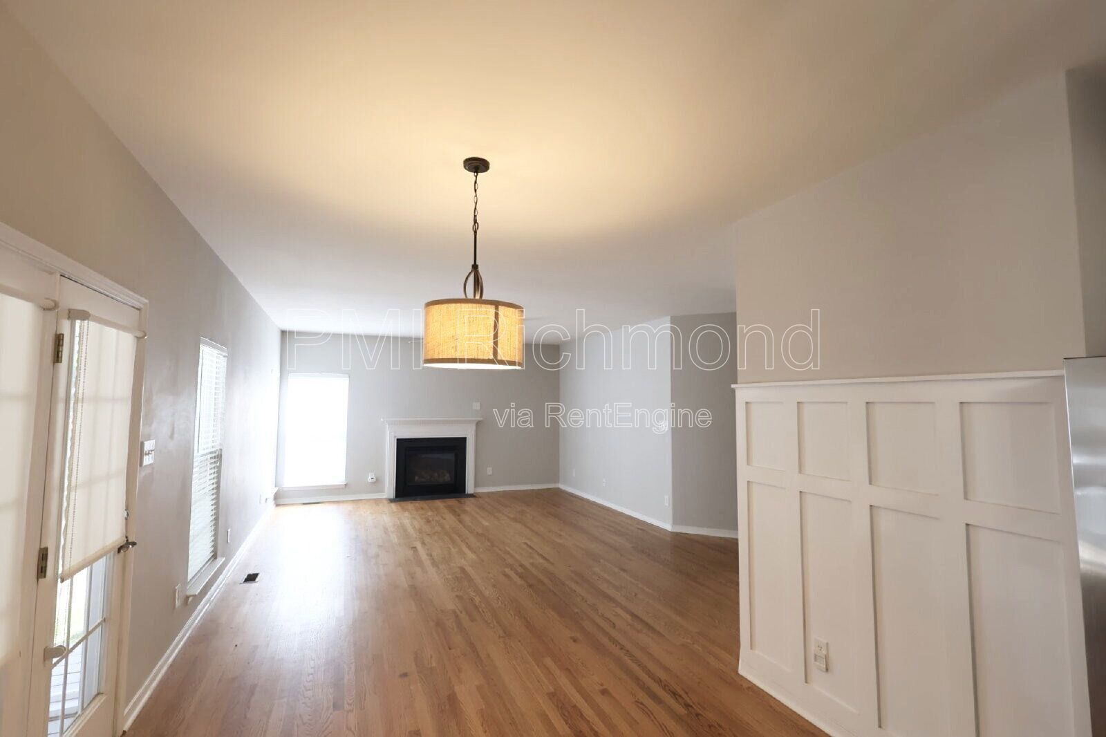 Charming 4-Bed Home with Hardwood Floors & Cozy Fireplace in Chesterfield! property image