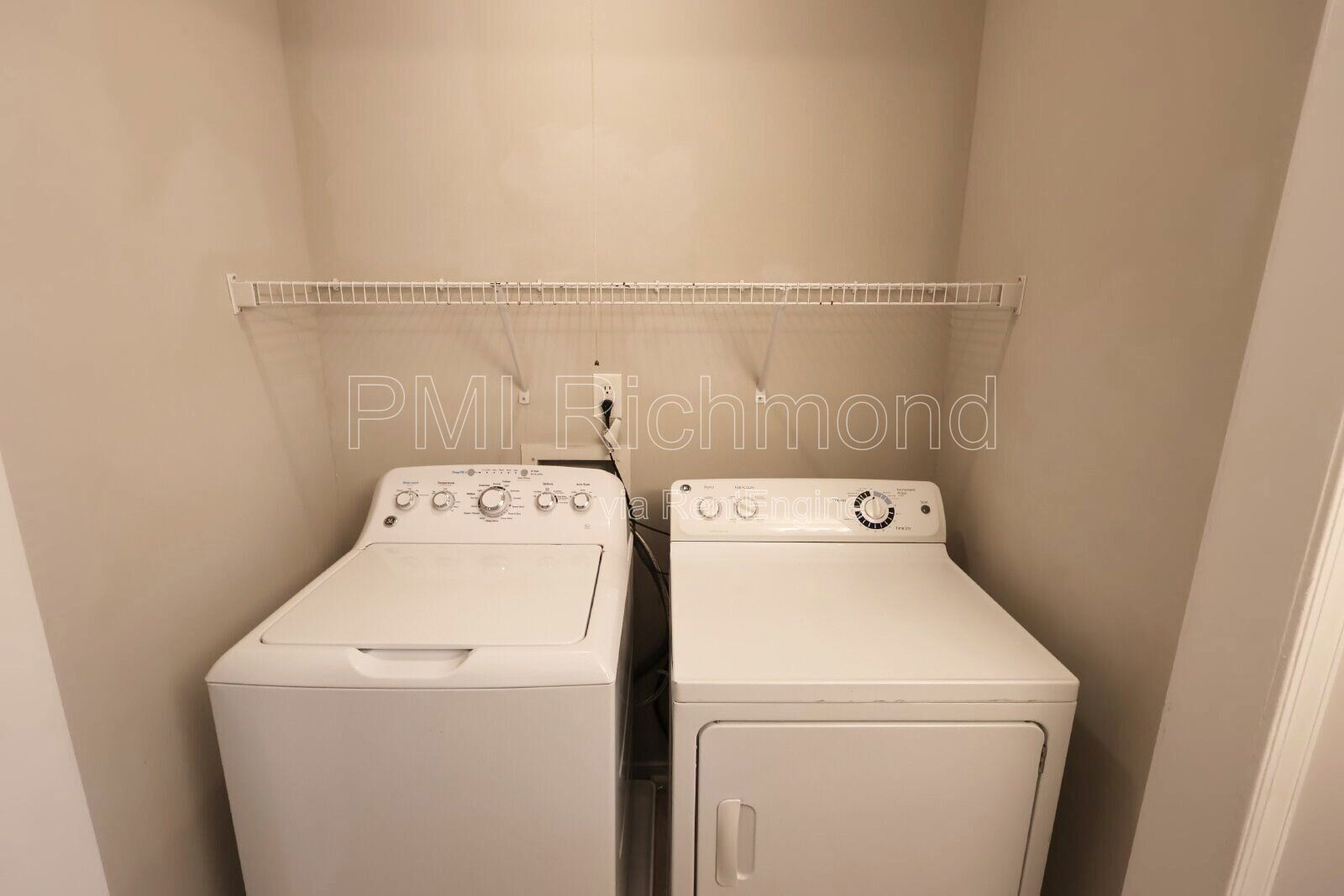 Beautiful 3-Bedroom home in Stonehenge West Subdivision! property image