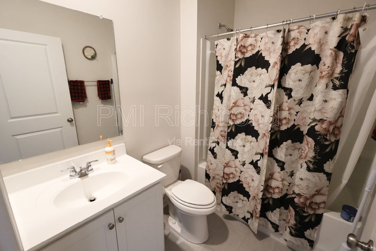 Gorgeous & Modern 5Bed Home in Chesterfield, VA! property image