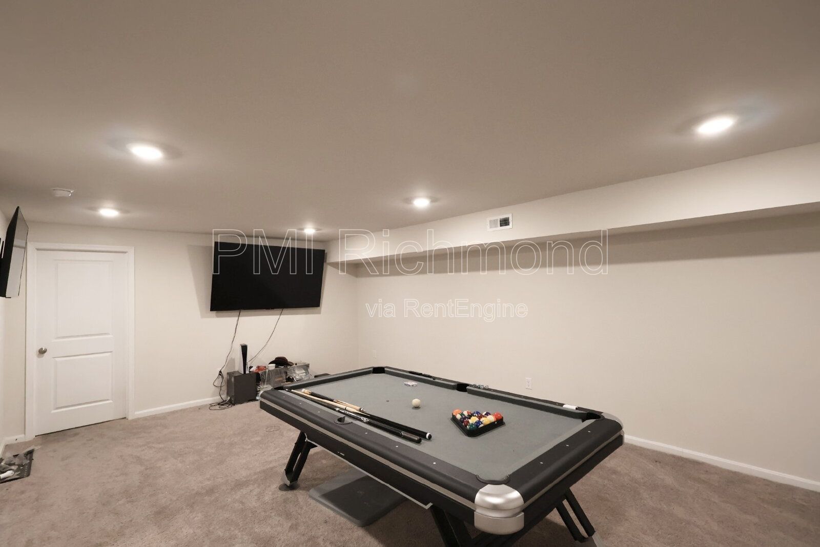 Gorgeous & Modern 5Bed Home in Chesterfield, VA! property image