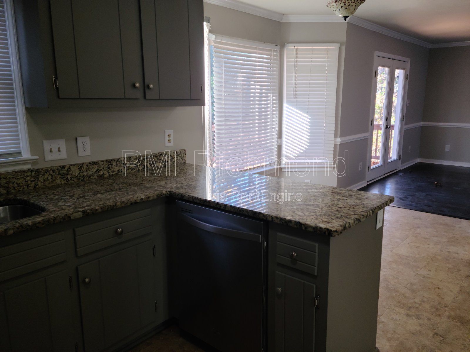 Gorgeous 4-Bedroom Home Located in Midlothian! property image