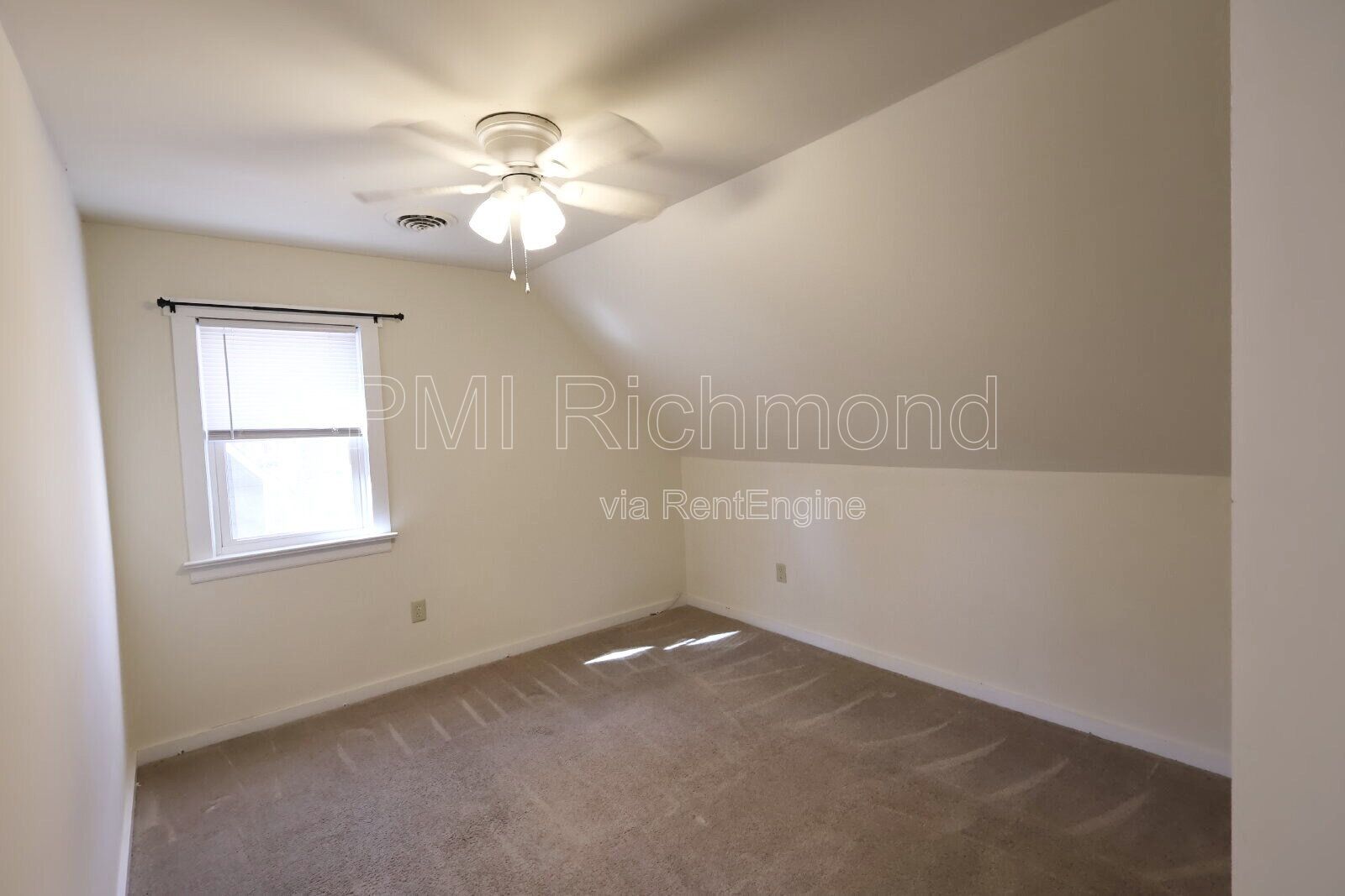 3 Bed, 2.5 Bath for Rent in the James River High School District! property image