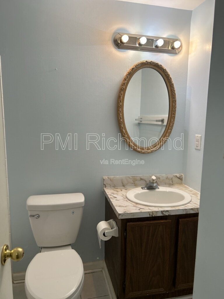 Spacious 5-Bed Home in the Broad Meadows Subdivision of Glen Allen! property image