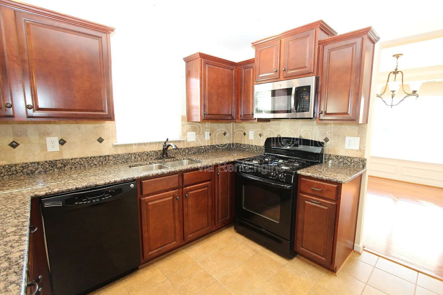 Wonderful 4Bed, 3.5Bath Home in the Heart of Midlothian! property image