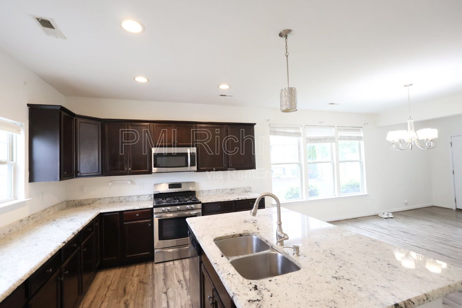 Amazing 3Bed Home with Granite Touches in Glen Allen! property image